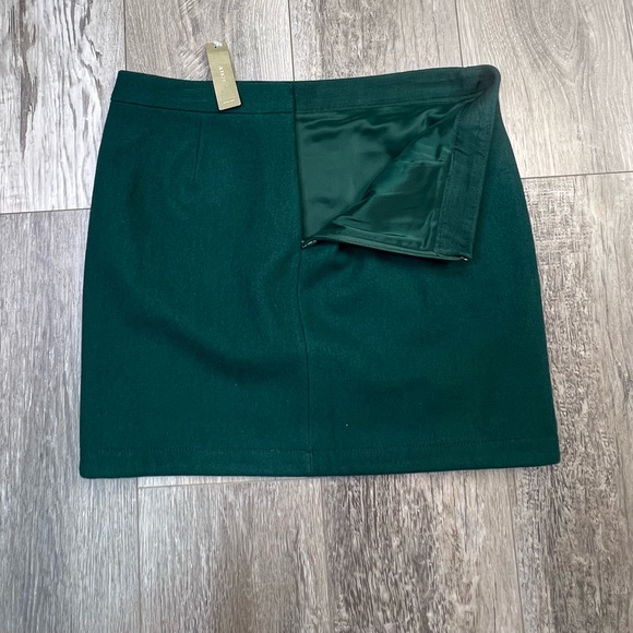 NWT J. Crew Wool Green Shirttail Mini Skirt - Picture 5 of 10